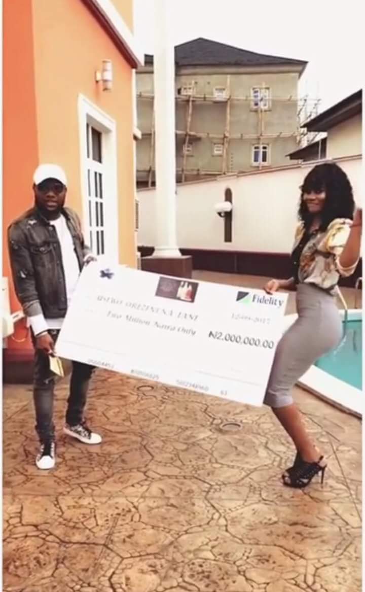 Kaycee gives 2 million to instagram twerking competition winner